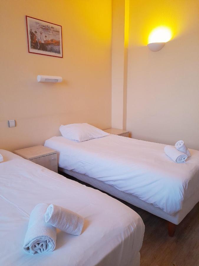 Hotellerie Saint Yves Chartres Dış mekan fotoğraf