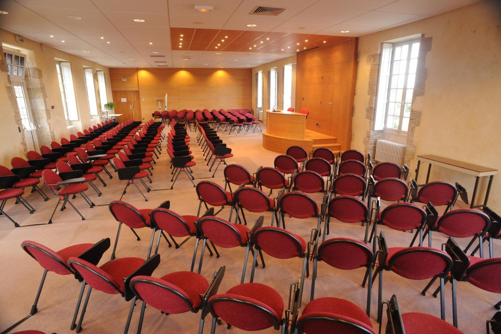 Hotellerie Saint Yves Chartres Dış mekan fotoğraf